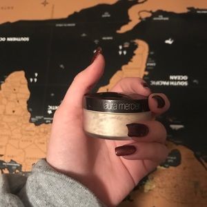 Laura Mercier Translucent Setting Powder